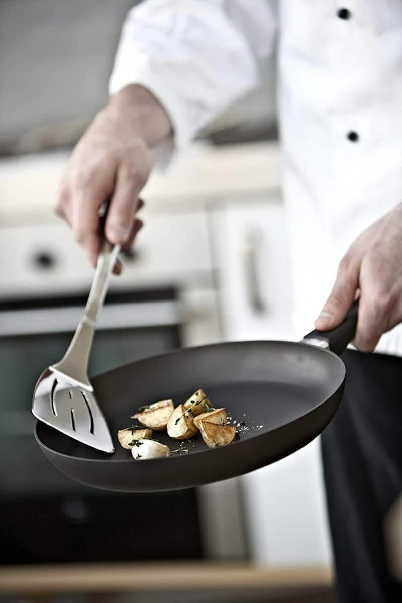 2 Piece Fry Pan Set, 8" and 10 1/4", Black (10202600) - Image 2